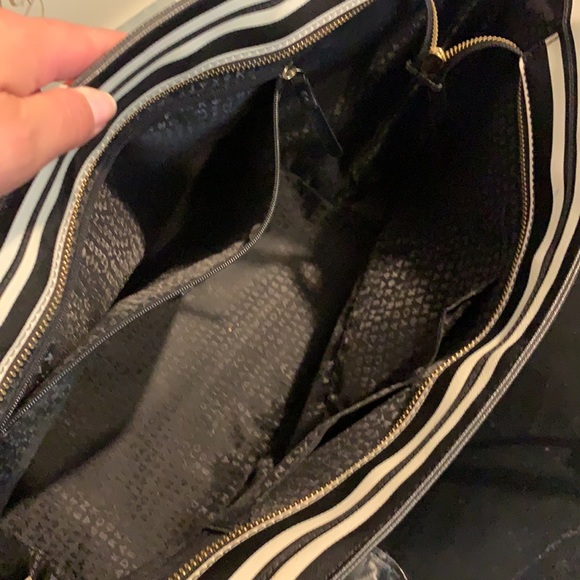 Kate Spade Tote - Picture 4 of 11